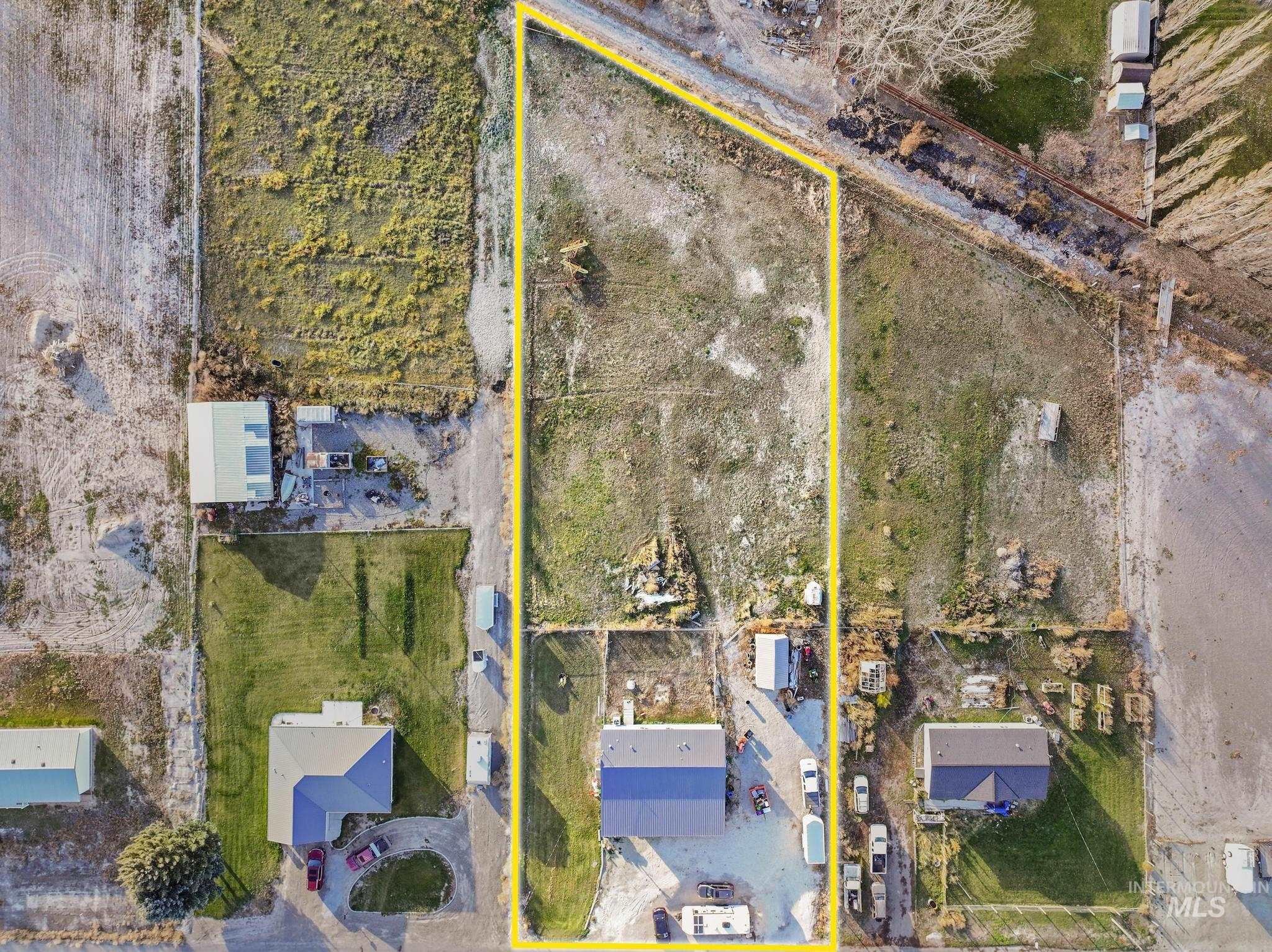 89 South 860 Road West Paul, ID 83347 - Photo 24 of 36