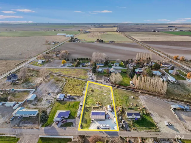 $340,000 | 89 South 860 Road West, Paul, ID 83347