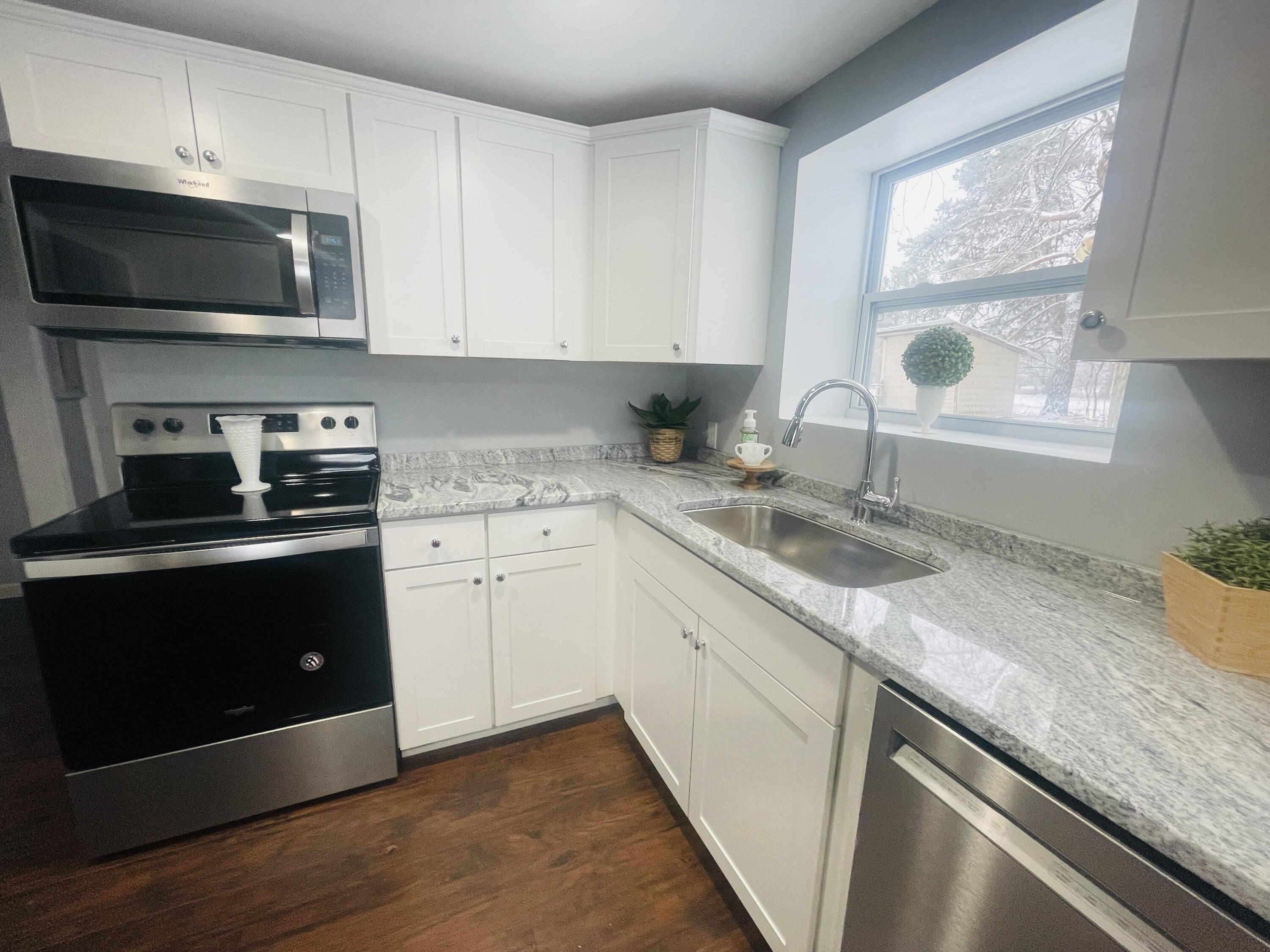 6015 South Stoney Lake Road Jackson, MI 49201 - Photo 20 of 51 IMG_1640