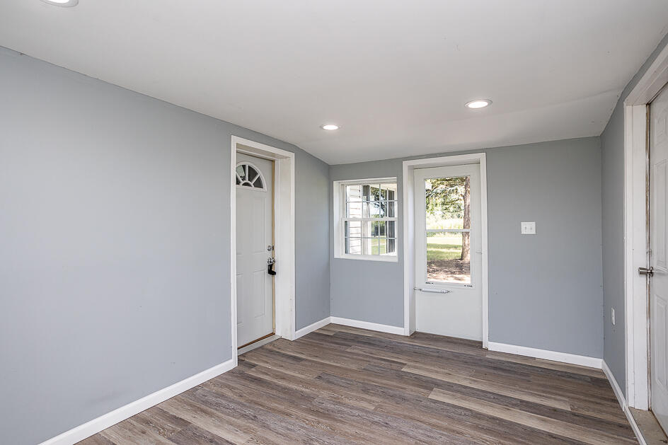 6015 South Stoney Lake Road Jackson, MI 49201 - Photo 39 of 51 0N0A2676