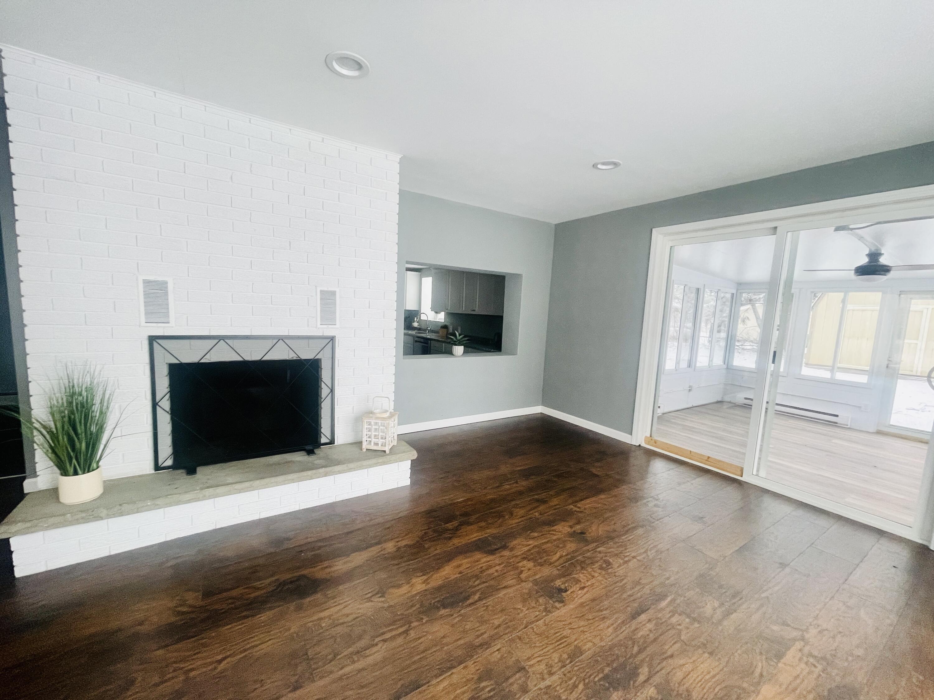 6015 South Stoney Lake Road Jackson, MI 49201 - Photo 9 of 51 IMG_1624