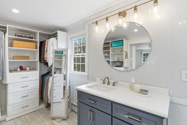 $1,149,000 | 458 Johnson Street, North Andover, MA 01845