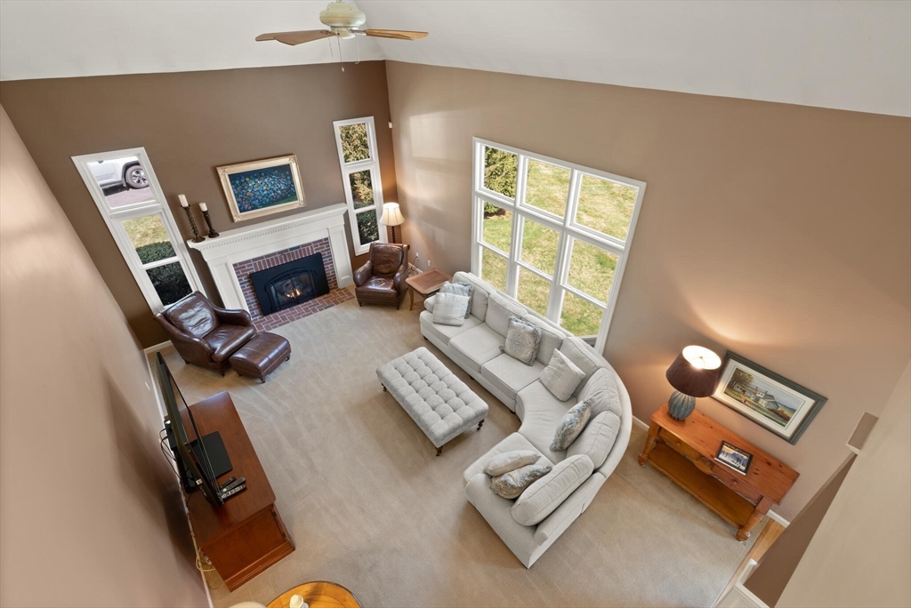 20 Comstock Drive Wrentham, MA 02093 - Photo 16 of 42