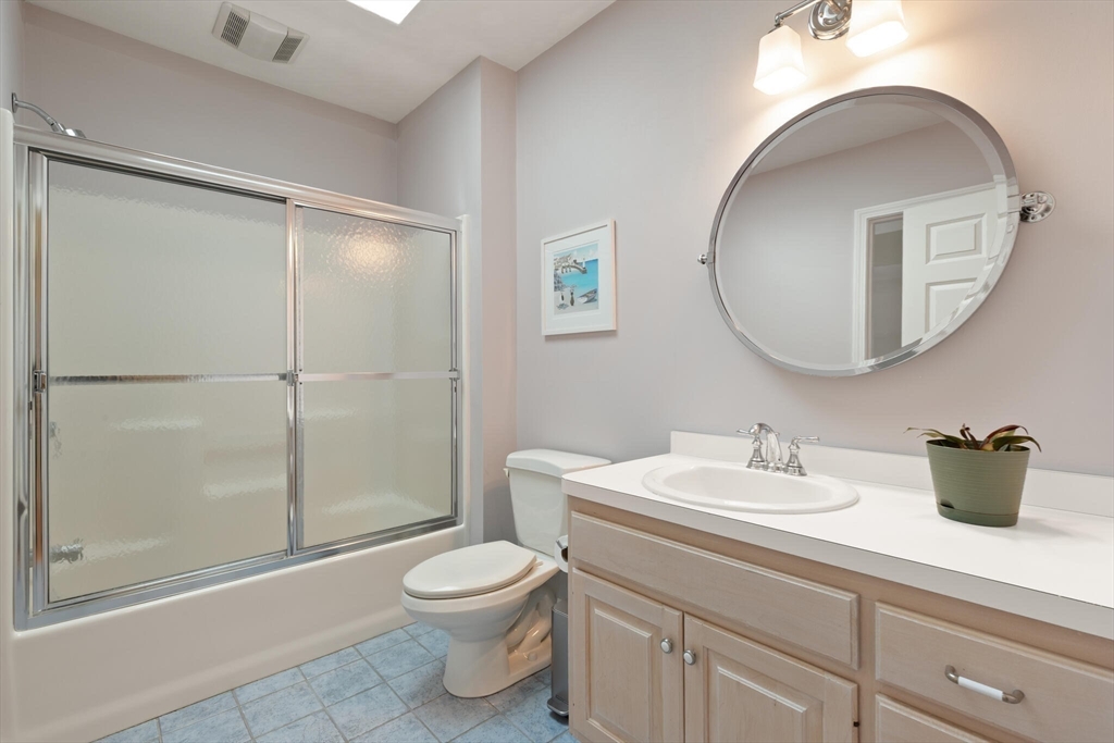 20 Comstock Drive Wrentham, MA 02093 - Photo 31 of 42