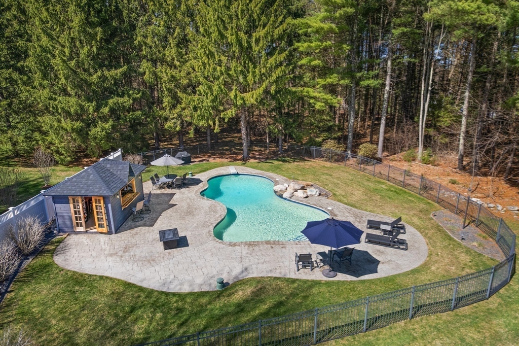 20 Comstock Drive Wrentham, MA 02093 - Photo 39 of 42