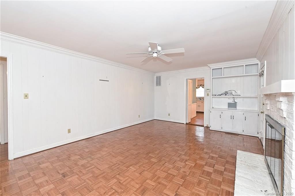 6128 Yellowood Road Charlotte, NC 28210 - Photo 18 of 34 Gallery Image 18