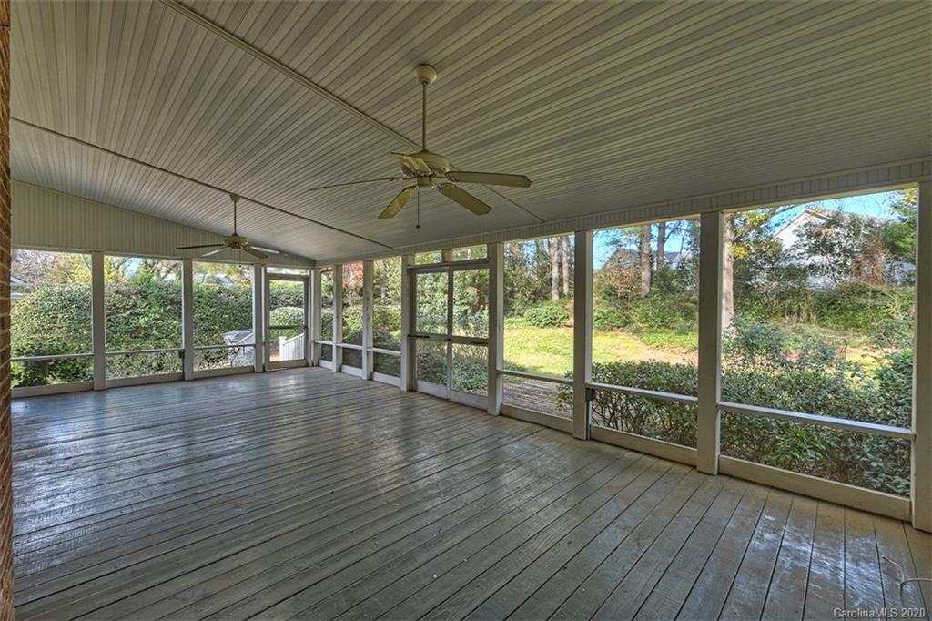 6128 Yellowood Road Charlotte, NC 28210 - Photo 28 of 34 Gallery Image 28