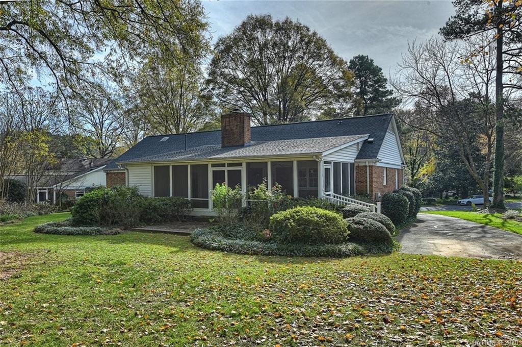6128 Yellowood Road Charlotte, NC 28210 - Photo 33 of 34 Gallery Image 33