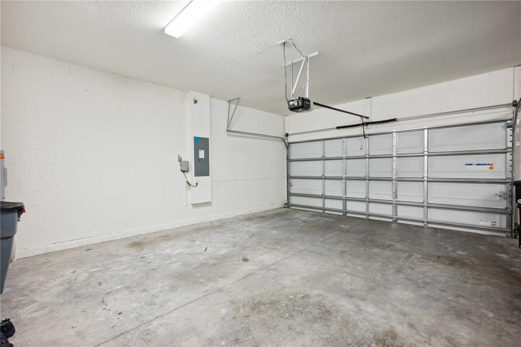 5239 Southwest 114th Street Road Ocala, FL 34476 - Photo 34 of 42 a view of a garage