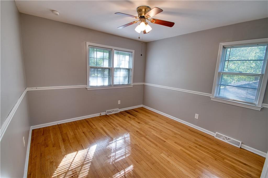 9200 Reeder Drive Overland Park, KS 66214 - Photo 23 of 37