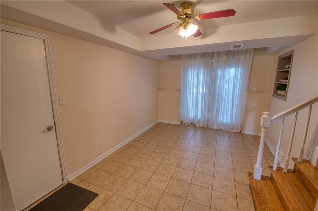 9200 Reeder Drive Overland Park, KS 66214 - Photo 4 of 37