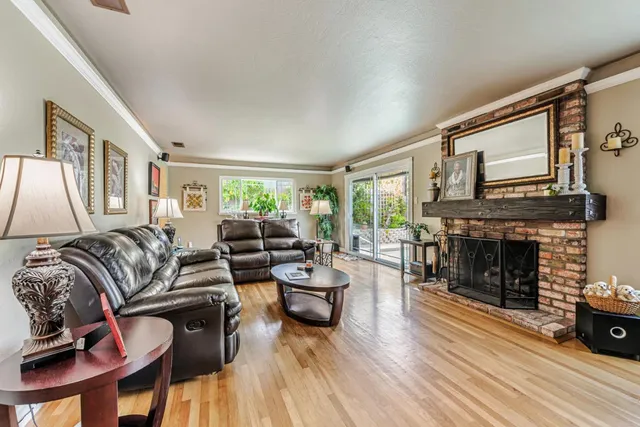 $2,299,000 | 949 Pleasant Hill Road, Redwood City, CA 94061