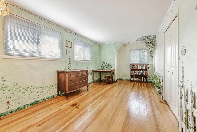 $2,299,000 | 949 Pleasant Hill Road, Redwood City, CA 94061