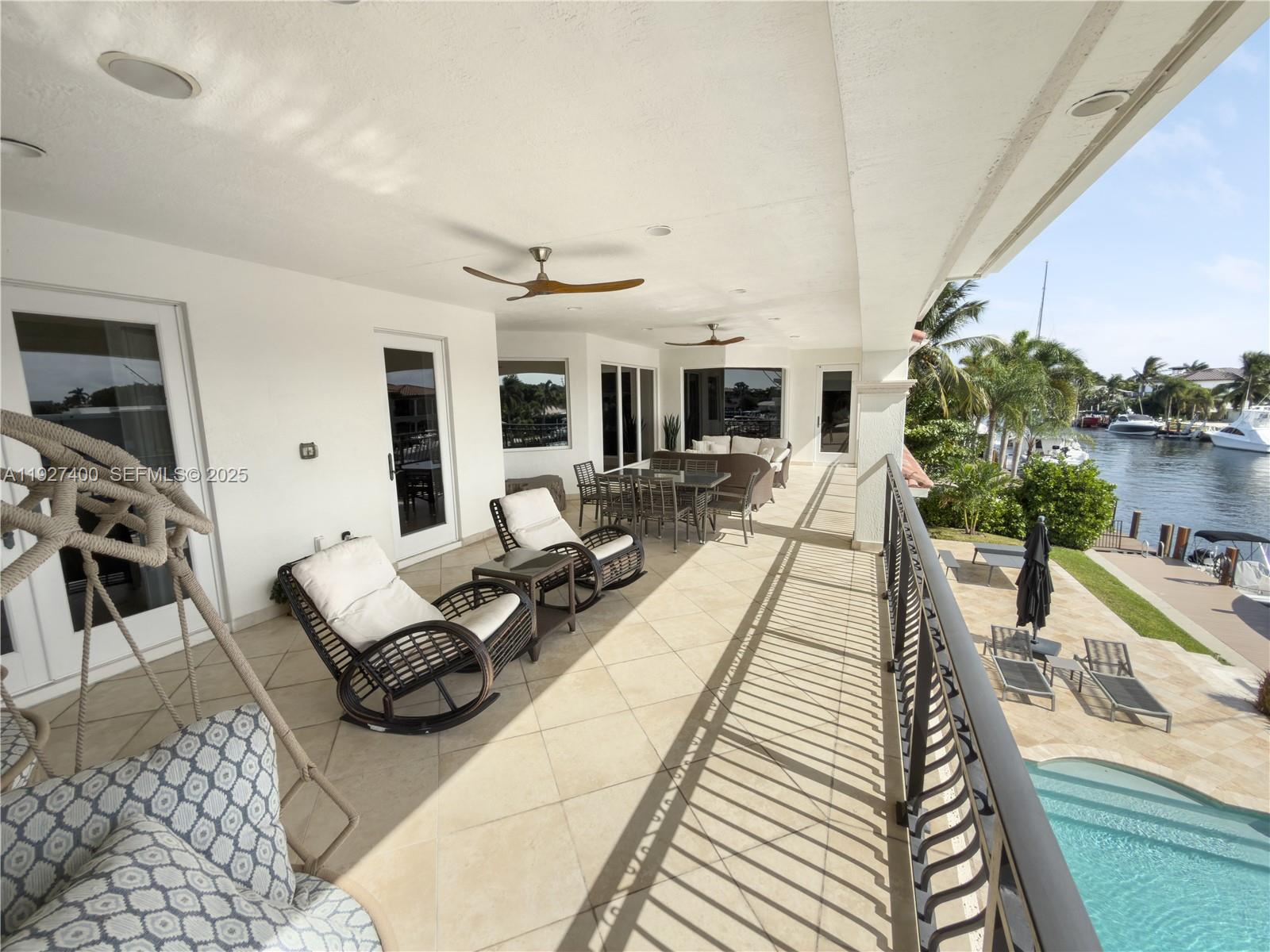 2320 Northeast 34th Court Lighthouse Point, FL 33064 - Photo 27 of 33