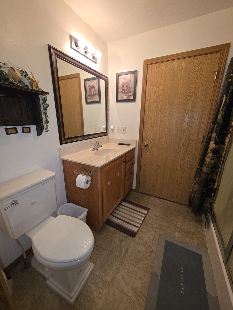 201 3rd Street Clay City, IL 62824 - Photo 45 of 92
