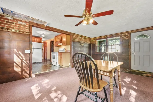 $500,000 | 20 Albion Lane, West Newbury, MA 01985