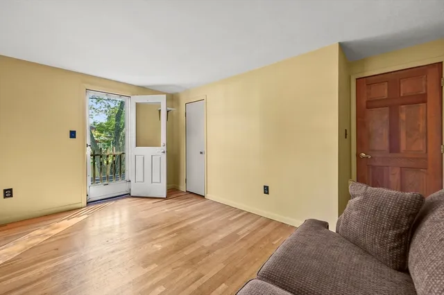 $500,000 | 20 Albion Lane, West Newbury, MA 01985