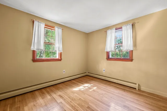 $500,000 | 20 Albion Lane, West Newbury, MA 01985