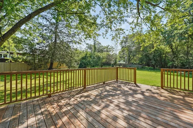 $500,000 | 20 Albion Lane, West Newbury, MA 01985