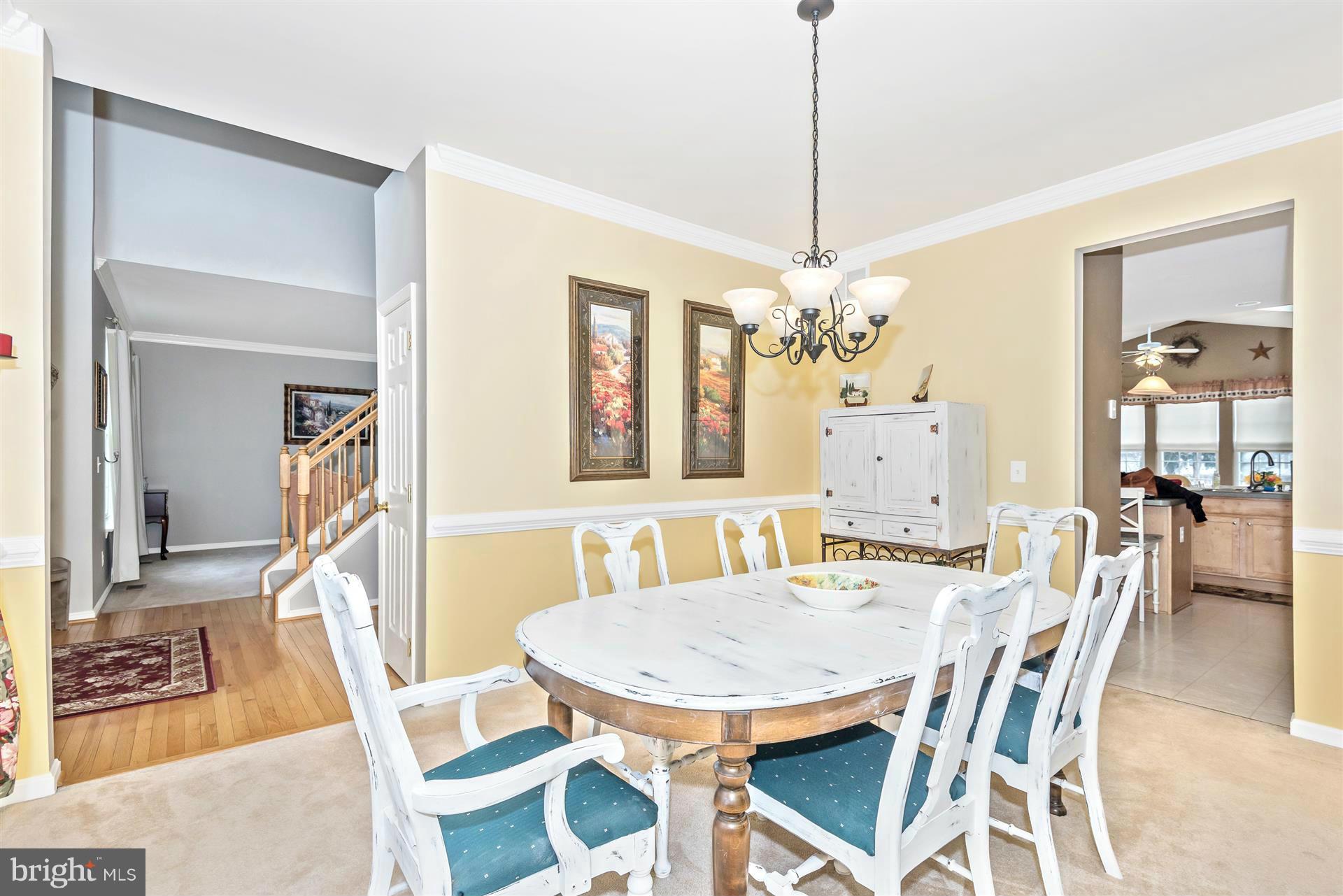 244 Colbert Street Taneytown, MD 21787 - Photo 12 of 30 Dining Room