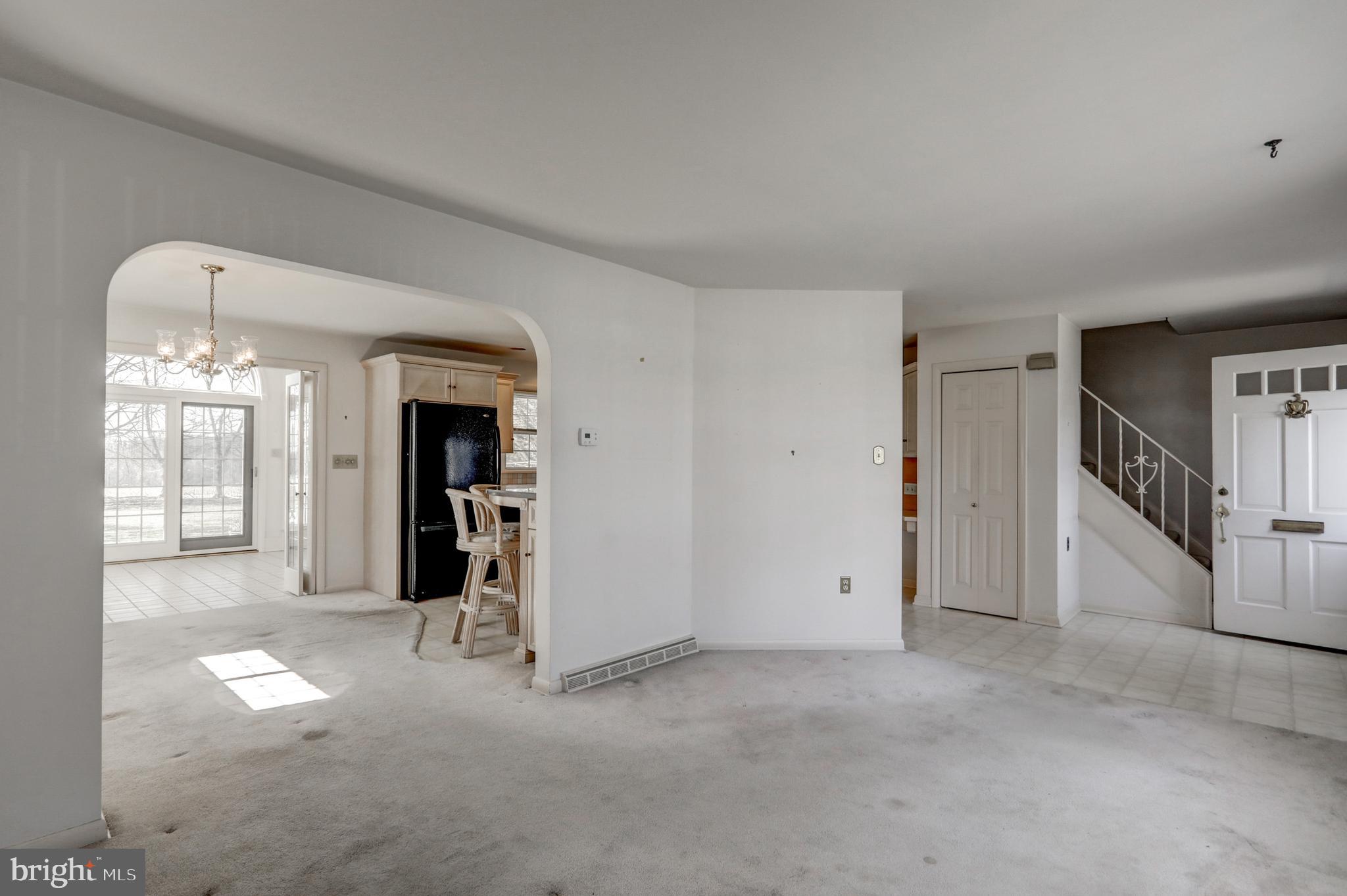 1363 Union Street Lancaster, PA 17603 - Photo 6 of 32 Living Room