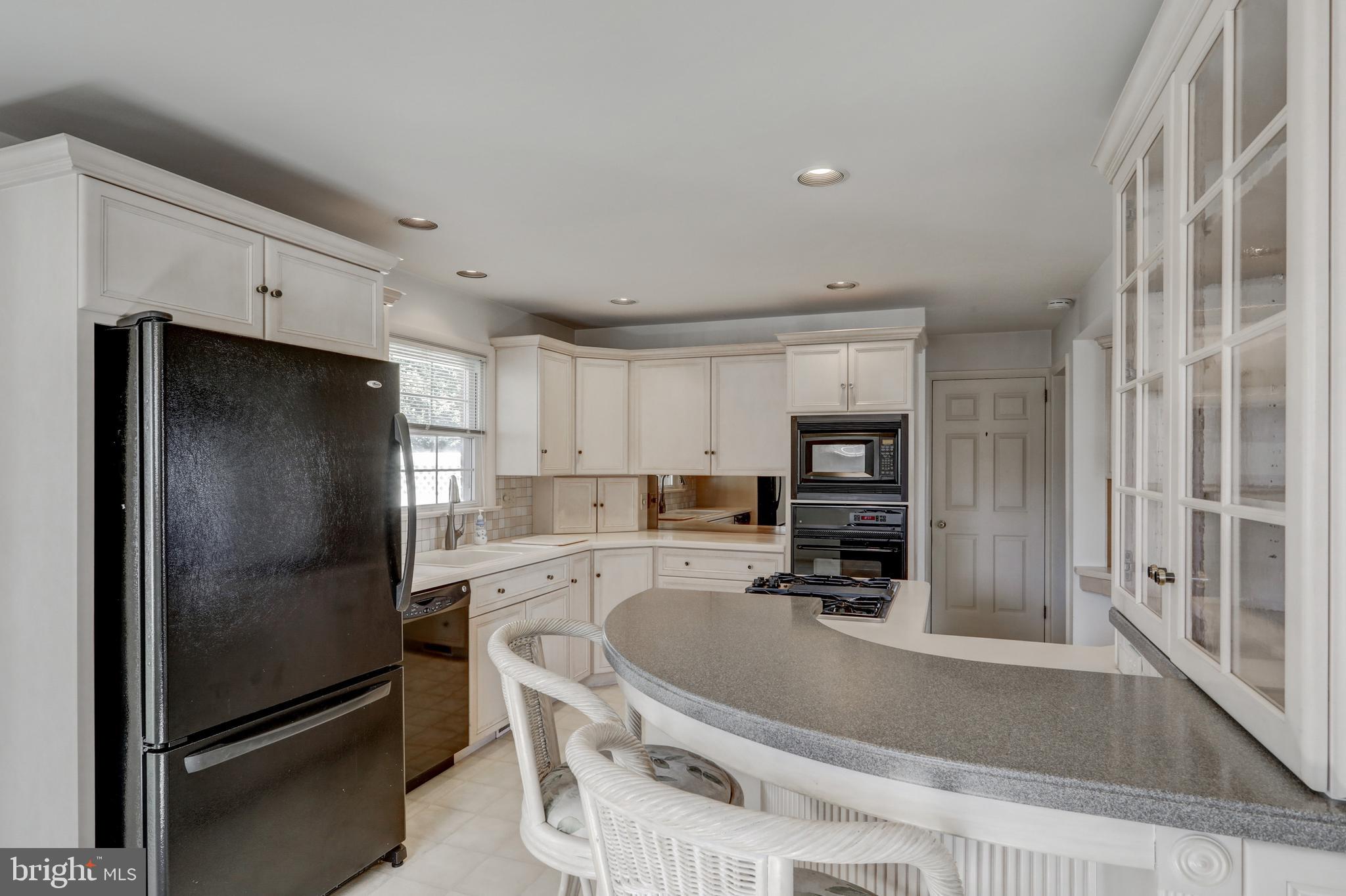 1363 Union Street Lancaster, PA 17603 - Photo 9 of 32 Kitchen