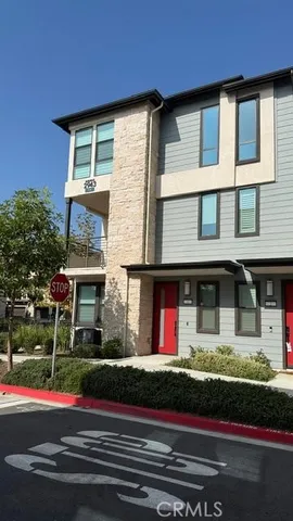 $898,000 | 2943 West Lincoln Avenue, Unit 1, Anaheim, CA 92801
