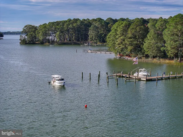 $1,900,000 | 24390 Oakwood Park Road, St. Michaels, MD 21663