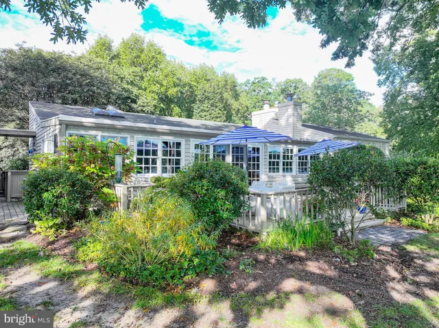 $1,900,000 | 24390 Oakwood Park Road, St. Michaels, MD 21663