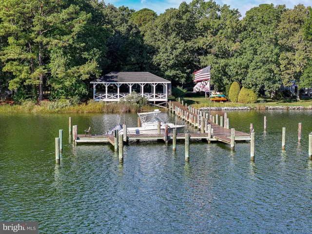 $1,900,000 | 24390 Oakwood Park Road, St. Michaels, MD 21663