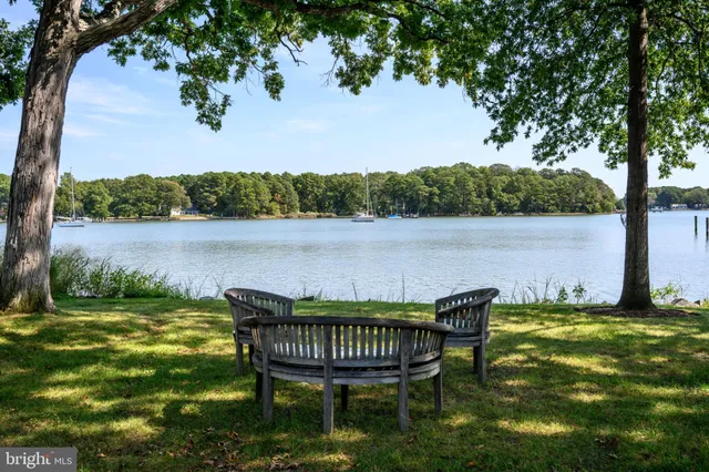 $1,900,000 | 24390 Oakwood Park Road, St. Michaels, MD 21663