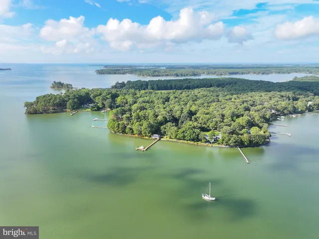$1,900,000 | 24390 Oakwood Park Road, St. Michaels, MD 21663