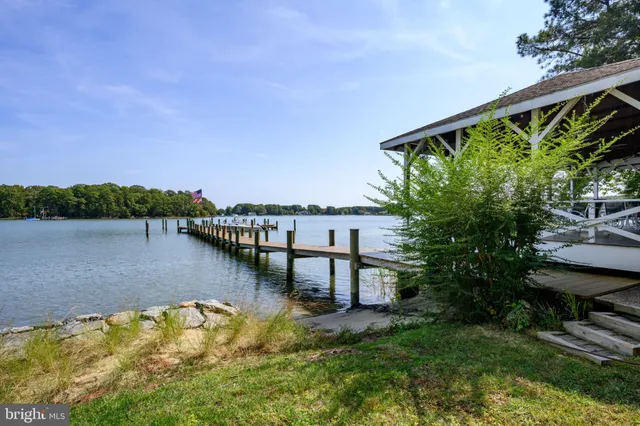 $1,900,000 | 24390 Oakwood Park Road, St. Michaels, MD 21663