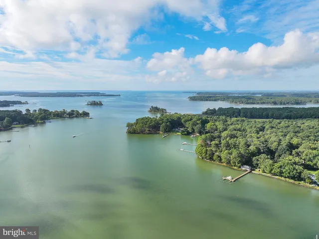 $1,900,000 | 24390 Oakwood Park Road, St. Michaels, MD 21663