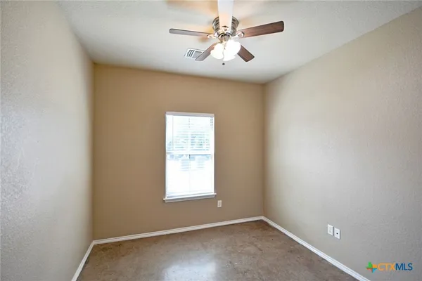 $1,374 | 107 Rosedale Avenue, New Braunfels, TX 78130