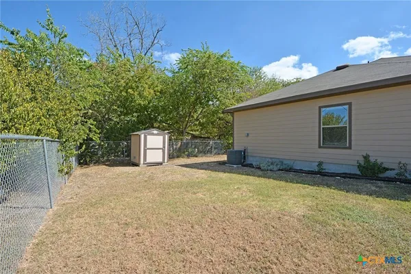$1,374 | 107 Rosedale Avenue, New Braunfels, TX 78130