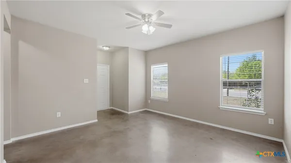 $1,374 | 107 Rosedale Avenue, New Braunfels, TX 78130