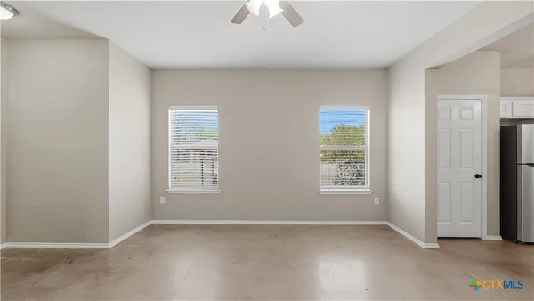 $1,374 | 107 Rosedale Avenue, New Braunfels, TX 78130