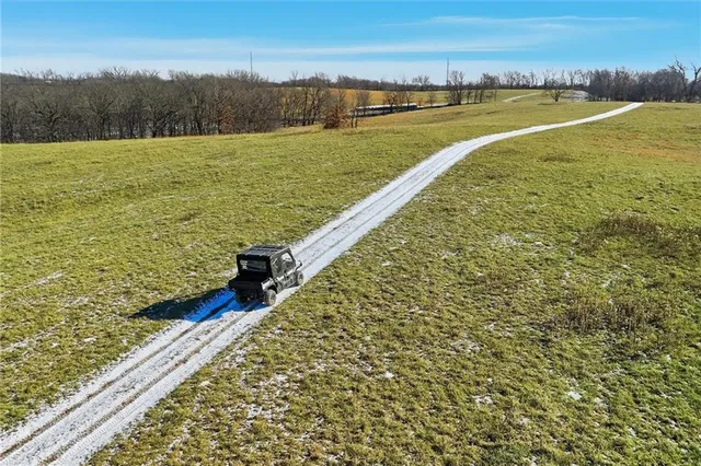 $895,000 | 36131 West 130th Street, Rayville, MO 64084