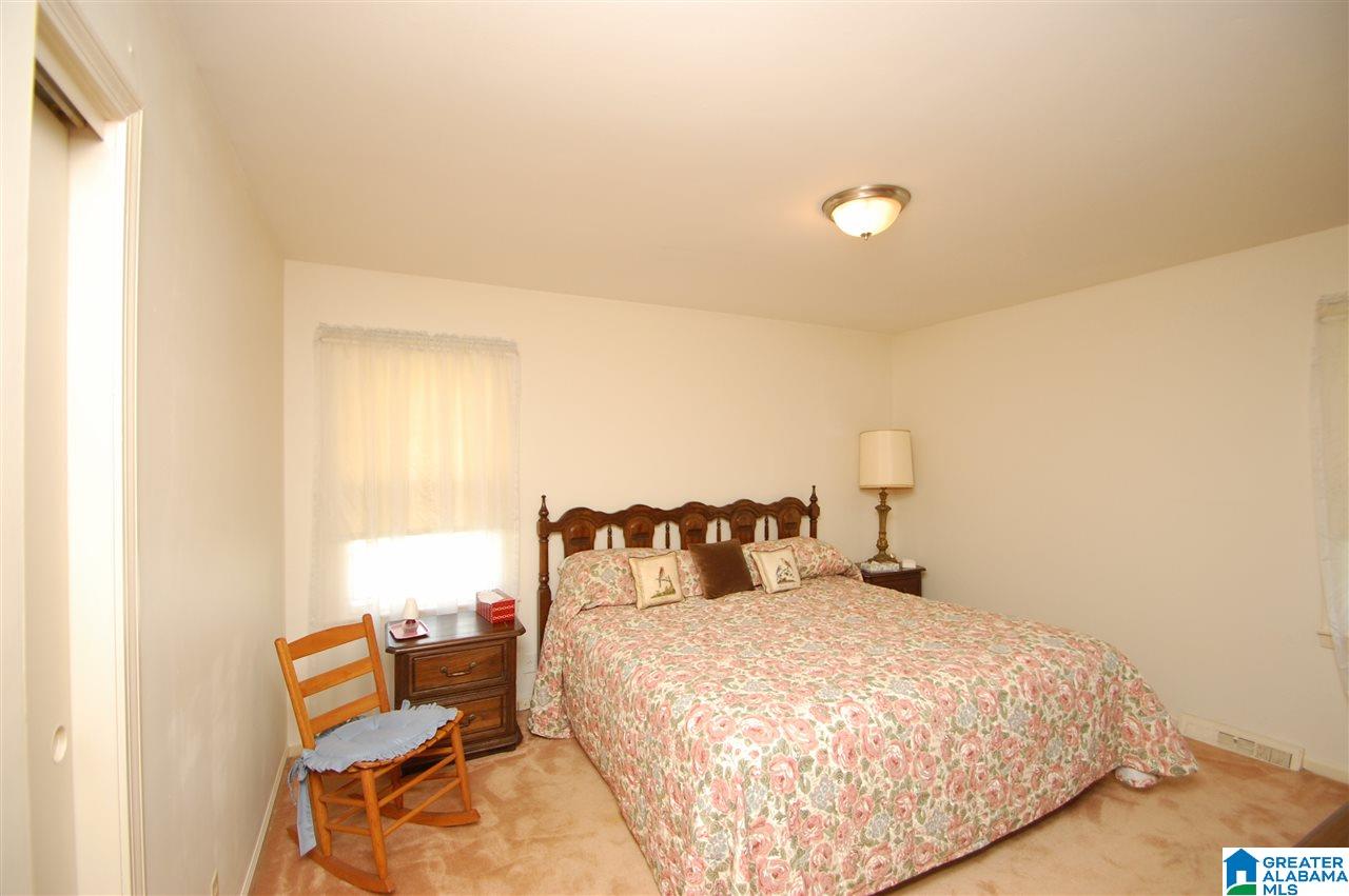 4321 MountainDale Road Birmingham, AL 35213 - Photo 9 of 14