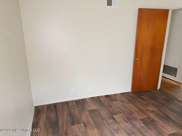 $49,900 | 433 Reed Meadows Drive, Greenville, MS 38701