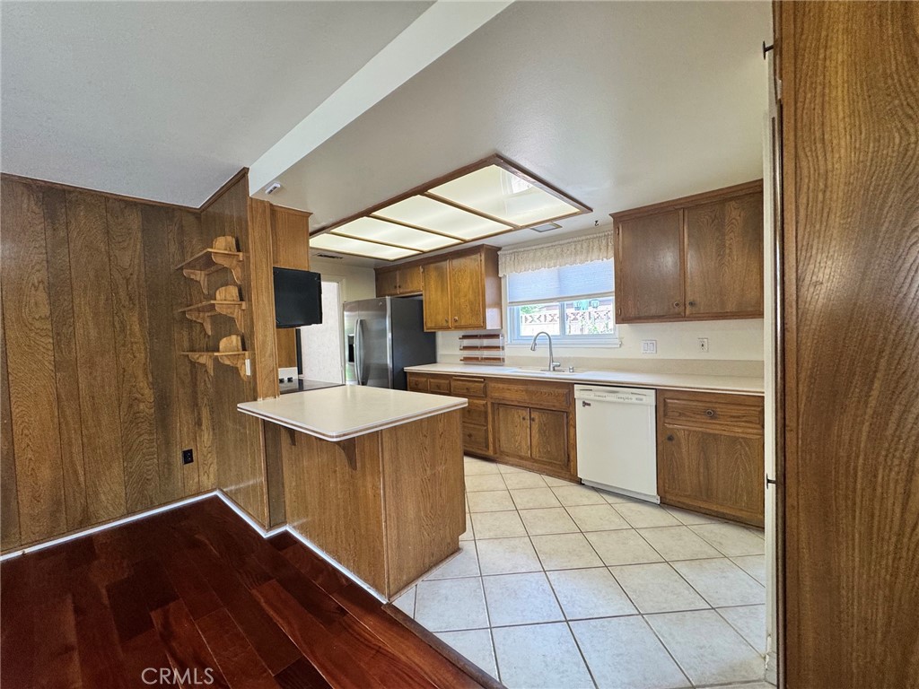 18577 Asuncion Street Porter Ranch, CA 91326 - Photo 13 of 39