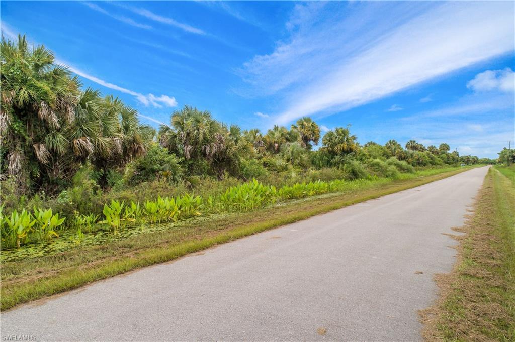 688 39th Avenue Northwest Naples, FL 34120 - Photo 4 of 4 View of street