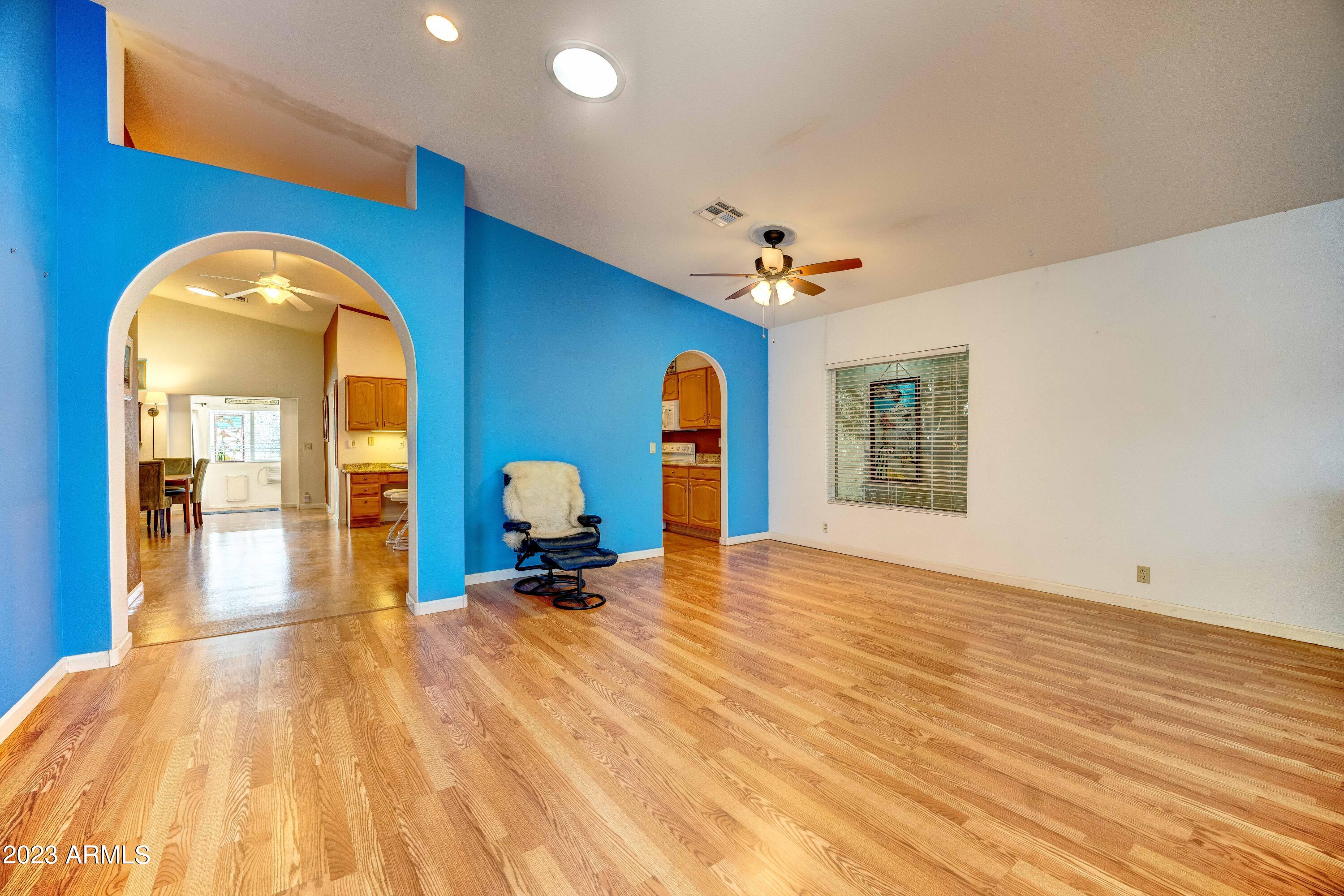 8748 West Wethersfield Road Peoria, AZ 85381 - Photo 10 of 61 DSC01590_1_2_3_4
