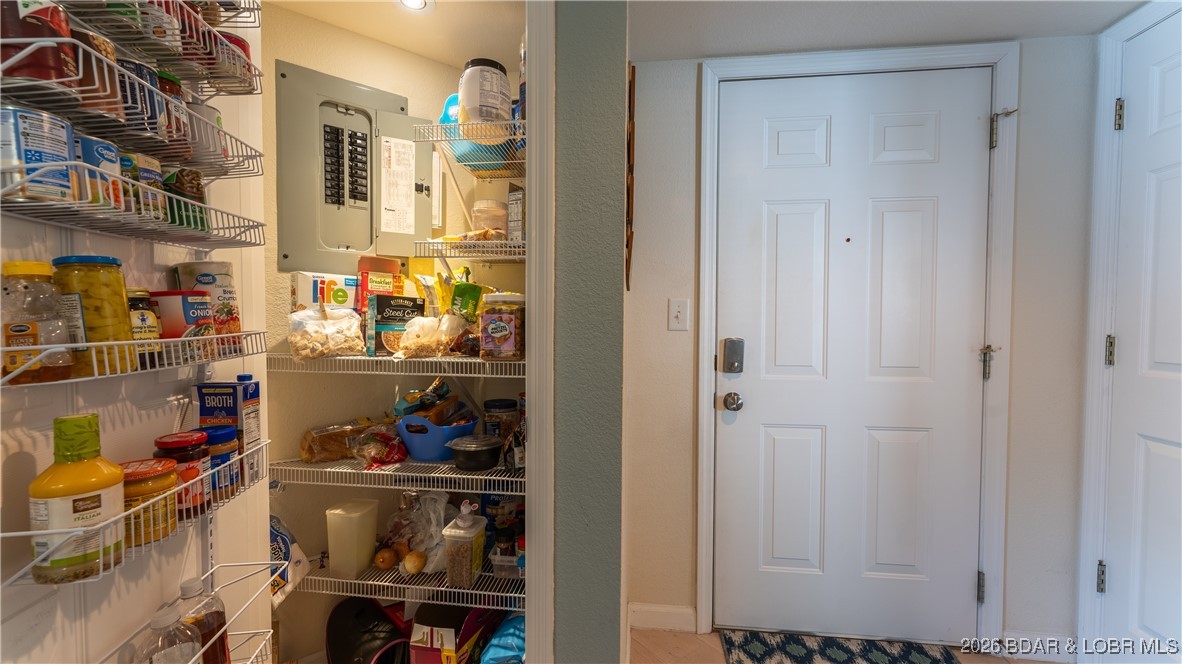 40 Lighthouse Road, Unit 5201 Lake Ozark, MO 65049 - Photo 18 of 32 Pantry #1