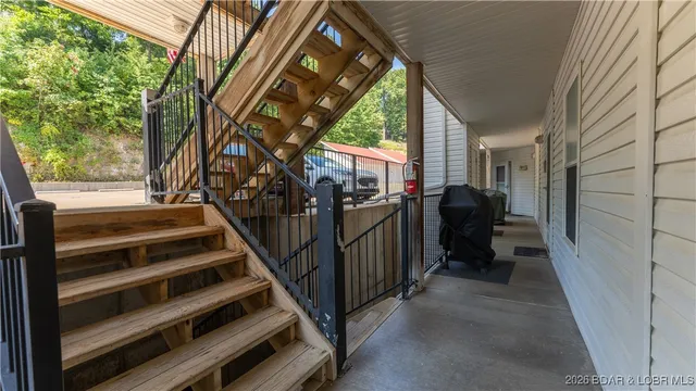 $319,000 | 40 Lighthouse Road, Unit 5201, Lake Ozark, MO 65049