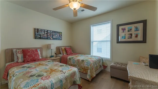 $319,000 | 40 Lighthouse Road, Unit 5201, Lake Ozark, MO 65049