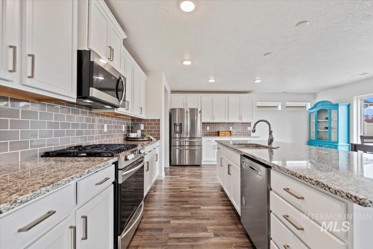 3074 North Greengate Way Star, ID 83669 - Photo 4 of 50