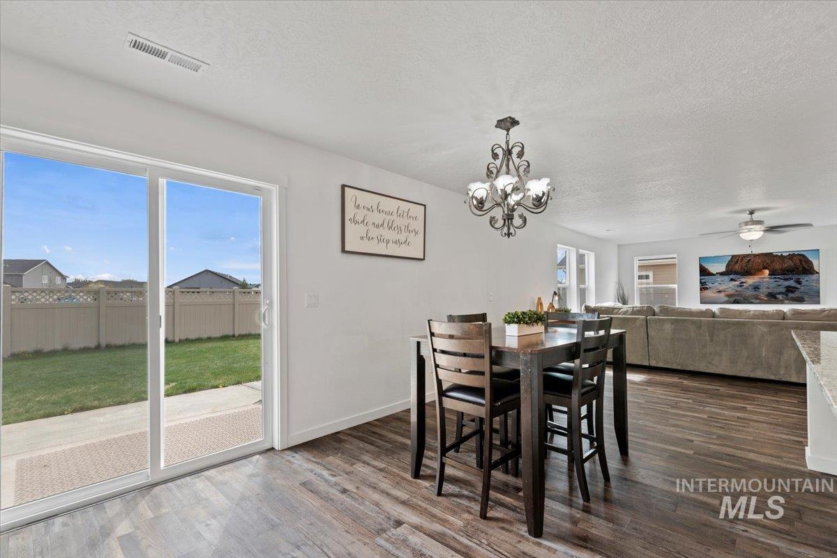 3074 North Greengate Way Star, ID 83669 - Photo 10 of 50