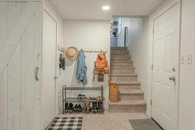 $275,000 | N7515 Gould Hill Road, Blanchardville, WI 53516